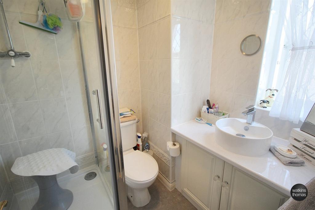 En-suite shower room