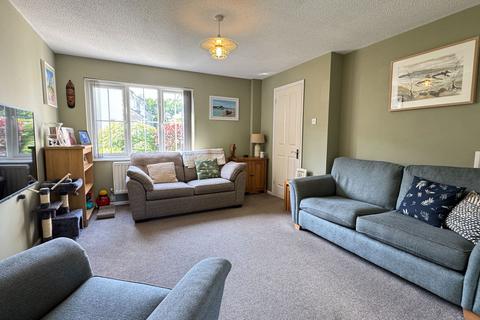 17 Canons Way, Tavistock, PL19 8BJ