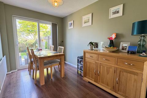 17 Canons Way, Tavistock, PL19 8BJ