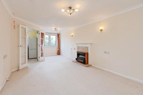 2 bedroom retirement property for sale, Farnham Close, London N20