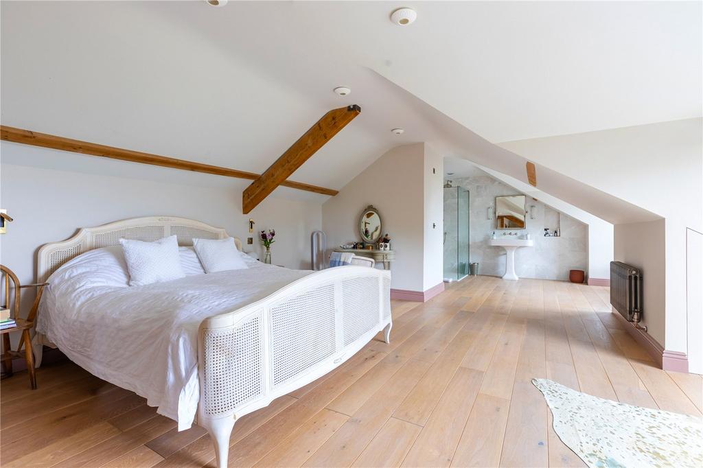 Principal Bedroom
