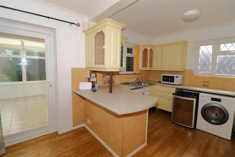 2 bedroom detached bungalow for sale, Knebworth Road, Bexhill on Sea