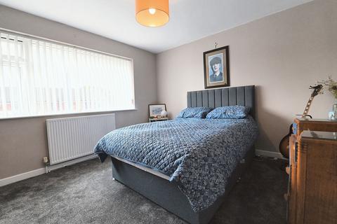 undefined, Avon Close, Worsley, M28