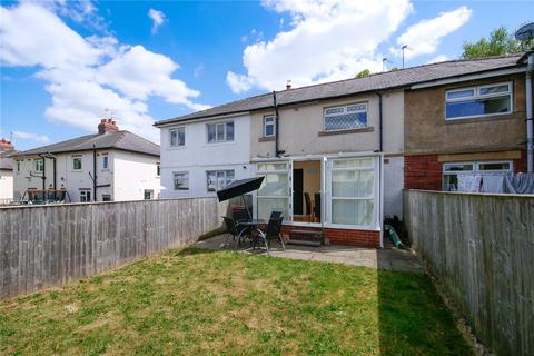 16 Hawkhill Avenue, Guiseley, Leeds, LS20 8AS