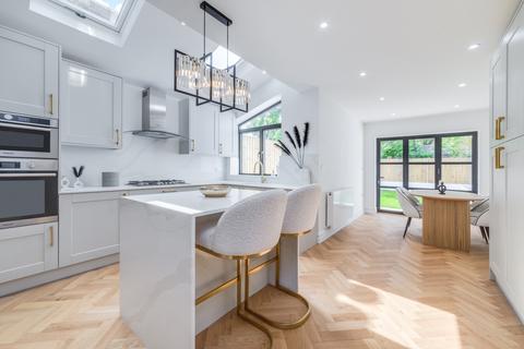 51 Spenser Road, London, SE24 0NS