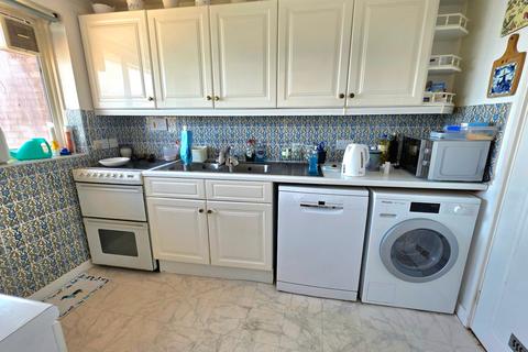 2 bedroom apartment for sale, Lincombes, Torquay