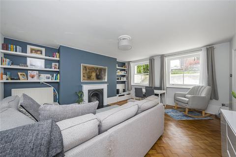 5a Burston Road, London, SW15 6AR