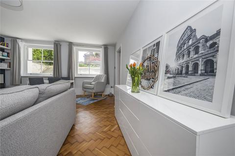 5a Burston Road, London, SW15 6AR