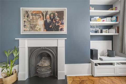 5a Burston Road, London, SW15 6AR