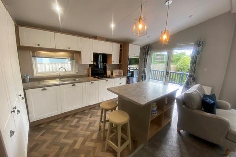 3 bedroom park home for sale, Poppy 31