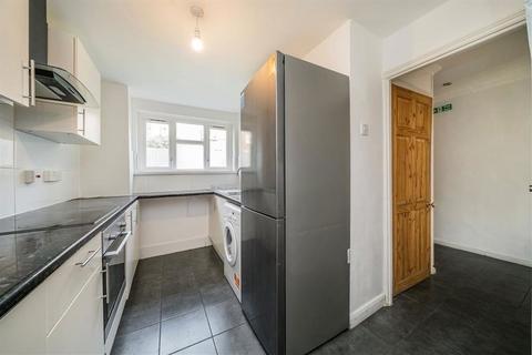 3 bedroom flat to rent, Evelyn Walk, London N1