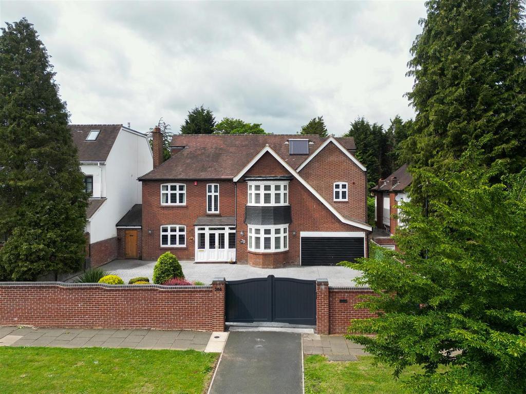 Lordswood Road Harborne 1.jpg