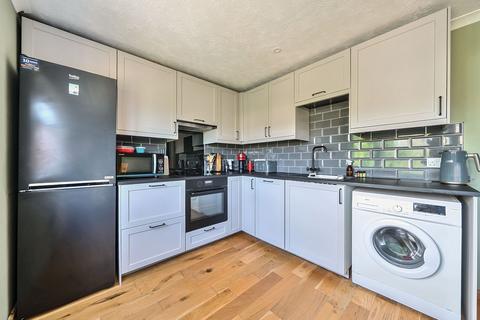 2 bedroom maisonette for sale, Silverdale Road, Tunbridge Wells, TN4