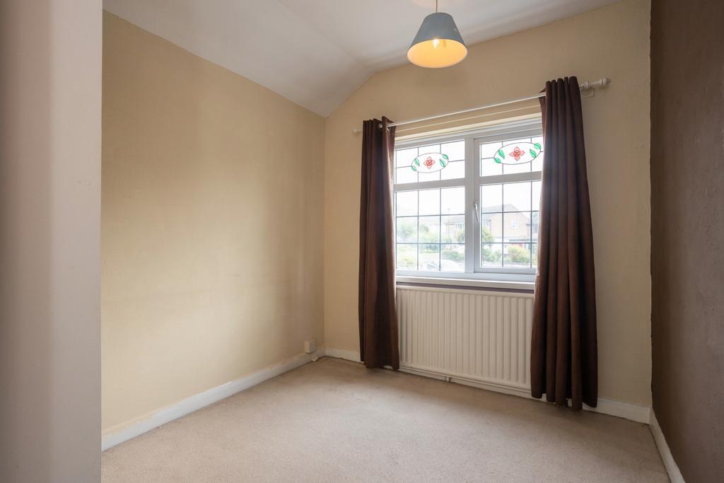 38 Fowler Ave - 015