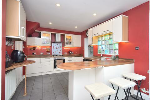 3 bedroom semi-detached house for sale, Cheriton Road, Aylestone, Leicester, LE2