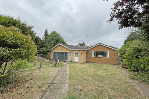 4 bedroom bungalow for sale, The Kingsway,  Ewell Village, KT17