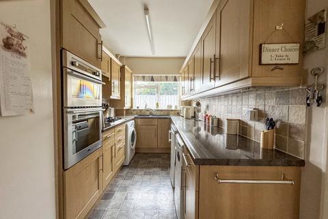 24 Broadlands Road, Hockley, SS5 5DS