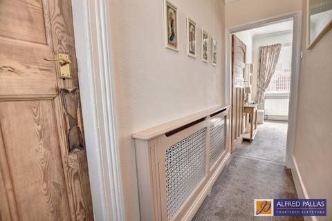7 Bede Terrace, East Boldon, NE36 0DZ