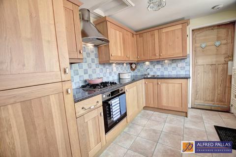 7 Bede Terrace, East Boldon, NE36 0DZ