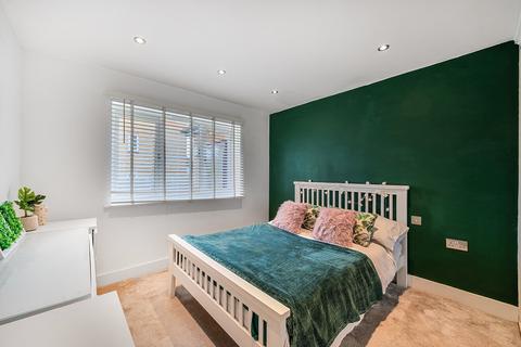 undefined, Nutfield Close, Carshalton
