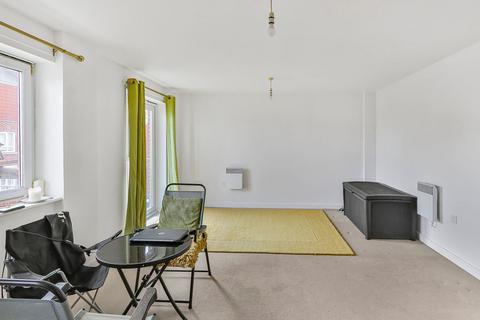 2 bedroom apartment for sale, Avenel Way , Poole