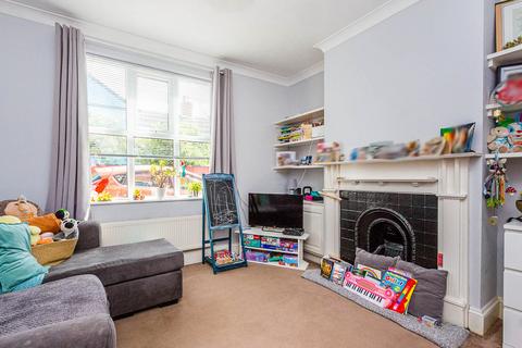 3 bedroom terraced house for sale, Kings Place, Rushden NN10