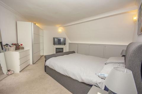 1 bedroom maisonette to rent, Station Road, London NW4