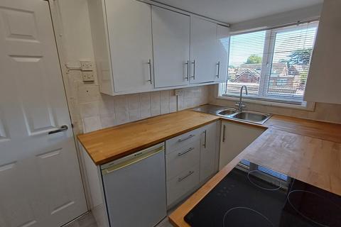 2 bedroom apartment to rent, Christchurch Road, Bournemouth