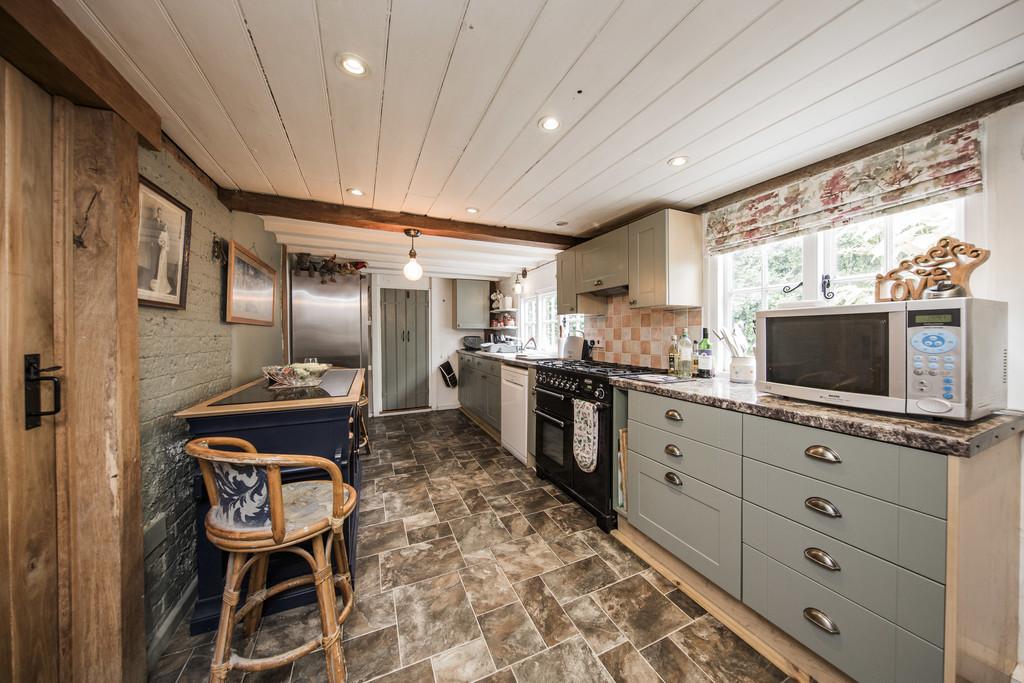 Kitchen 1