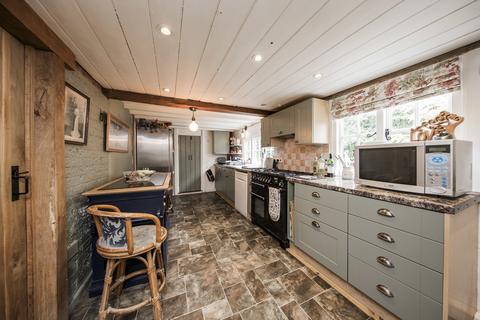 undefined, Three Cups, Heathfield