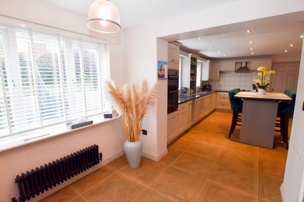 Dining Kitchen 5