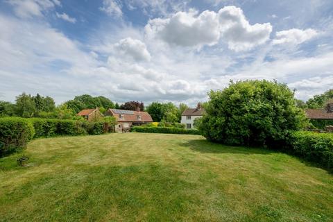4 bedroom detached house for sale, Flitcham