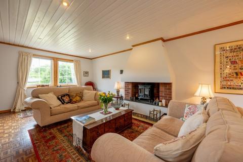 4 bedroom detached house for sale, Flitcham