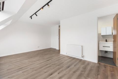 21 Leerdam Drive, London, E14 3JJ