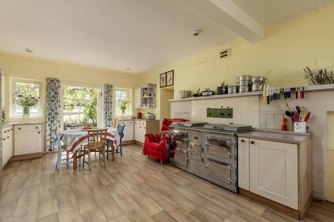 6 bedroom detached house for sale, Frostineb Farmhouse, Pathhead, Midlothian, EH37