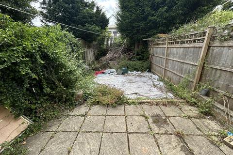 10 Church Avenue, Southall, UB2 4DH