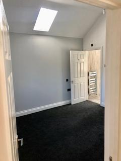 1 bedroom detached bungalow to rent, Windmill Lane, Balsall Common, Coventry