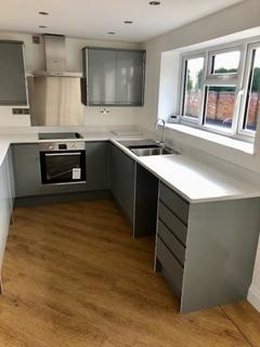 1 bedroom detached bungalow to rent, Windmill Lane, Balsall Common, Coventry