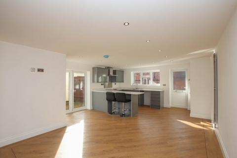 1 bedroom detached bungalow to rent, Windmill Lane, Balsall Common, Coventry