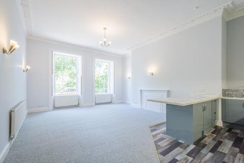 1 bedroom flat to rent, Green Park, Ground Floor Flat