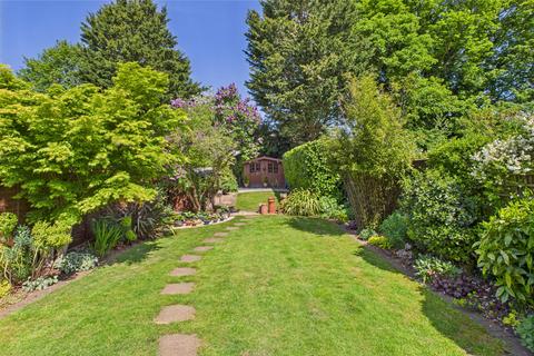 23 Oakdene Road, Hemel Hempstead, HP3 9TS