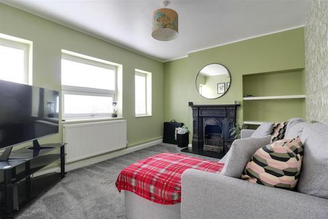 3 bedroom semi-detached house for sale, Mossfields, Alsager
