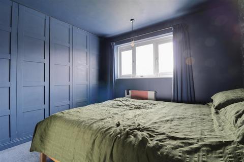 3 bedroom semi-detached house for sale, Mossfields, Alsager