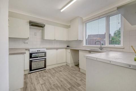 31 Fullarton Crescent, South Ockendon, RM15 5HW