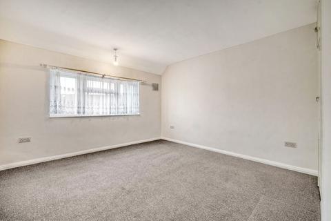 31 Fullarton Crescent, South Ockendon, RM15 5HW