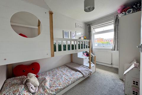 31 Farncombe Way, Whitfield, Dover, CT16 3NT