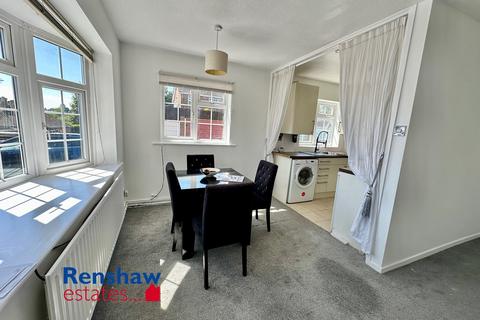 2 bedroom ground floor flat to rent, Midland Avenue, Stapleford, Nottingham
