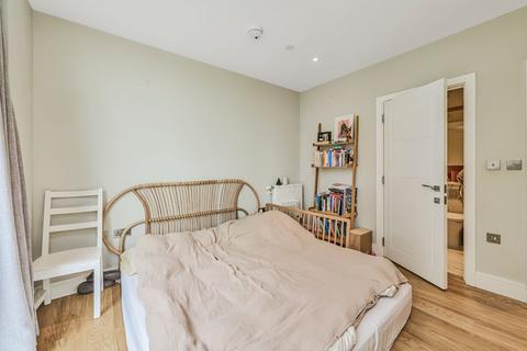2 bedroom flat for sale, Lister House, 85 Plough Lane, Earlsfield, London, SW17