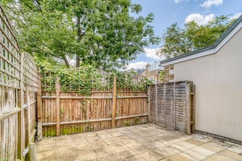 12a Acuba Road, London, SW18 4RA