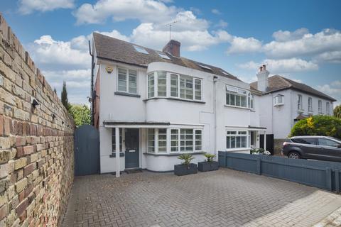 4 bedroom semi-detached house for sale, Reading Street Road, Broadstairs, CT10